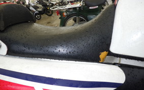 YAMAHA RZV500 1984 51X