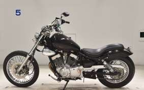 YAMAHA VIRAGO 250 2002 3DM
