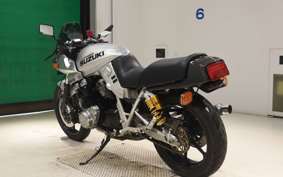 SUZUKI GSX1100S KATANA 2000 GU76A