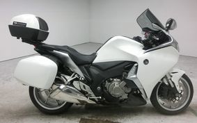 HONDA VFR1200F 2010 SC63