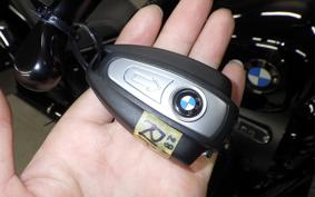 BMW R18 2025