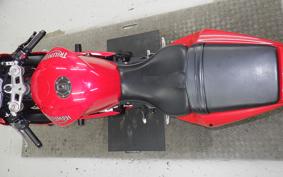 TRIUMPH DAYTONA 675 2009