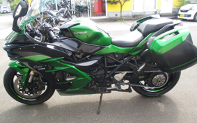 KAWASAKI NINJA H2 SX SE 2018 ZXT02A