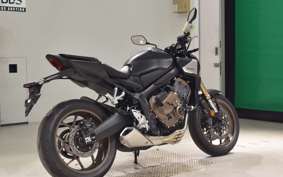 HONDA CB650R E-Clutch 2026 RH17