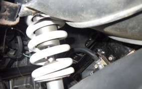 SUZUKI GSR250