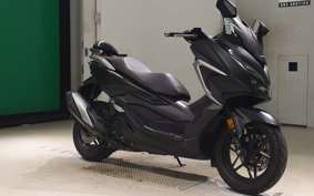 HONDA FORZA 250 MF15