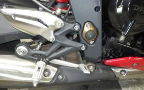 TRIUMPH STREET TRIPLE R 2015