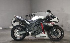 YAMAHA YZF-R1 2015 RN23