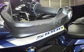BMW S1000XR 2024
