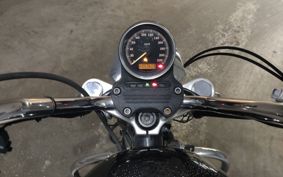 HARLEY XL883L 2010 CR2
