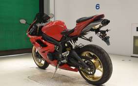 TRIUMPH DAYTONA 675 2009