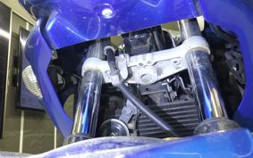 SUZUKI GSR250S