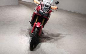 HONDA CRF1000L AFRICA TWIN 2018 SD04