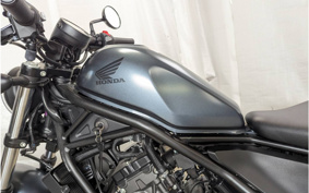 HONDA REBEL MC49