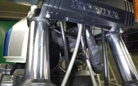HONDA CBX550F PC04