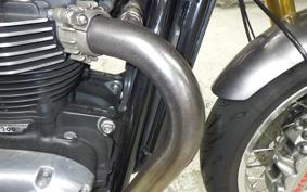 TRIUMPH THRUXTON 1200 R 2016