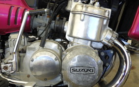 SUZUKI GT750 GT750