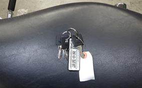 HARLEY XL883 2005