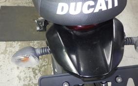 DUCATI SCRAMBLER ICON 2015