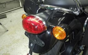 TRIUMPH BONNEVILLE T100 2023