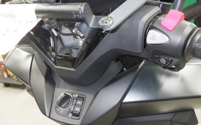 HONDA FORZA 250 MF17