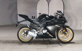 YAMAHA YZF-R125 RE06