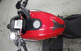 DUCATI DIAVEL 2011
