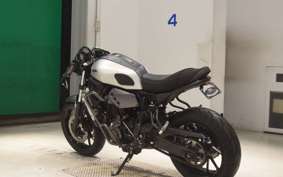 YAMAHA XSR700 2018 RM22J