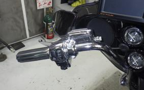 HARLEY FLHXSE 1800CVO 2010