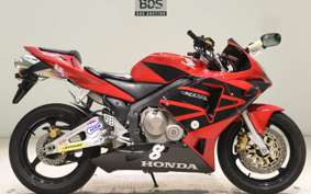 HONDA CBR600RR 2003 PC37