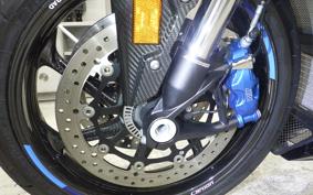 BMW M1000R 2024