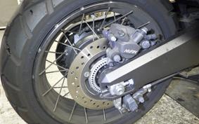 HONDA X-ADV 750 2025 RH21