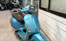 VESPA PRIMA BEIGE RA125