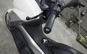 YAMAHA N-MAX 2022 SE86J