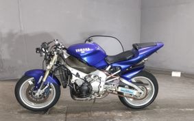 YAMAHA YZF-R1 RN011