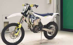 HUSQVARNA FE250