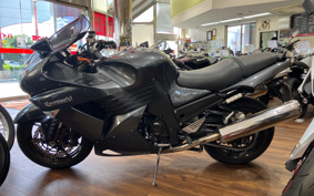 KAWASAKI ZZ1400 NINJA R 2006 ZXT40A