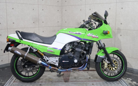 KAWASAKI GPZ900R NINJA 2002 00A085