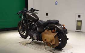 HARLEY XL883N 2020