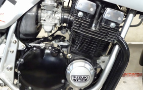 SUZUKI GSX1100S KATANA 2000 GU76A