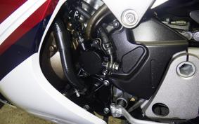 HONDA VFR800F 2022 RC79