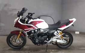 HONDA CB1300 SUPER  BOL D`OR SP 2026 SC54