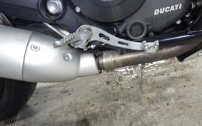 DUCATI SCRAMBLER ICON 2015