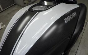 DUCATI DIAVEL Carbon 2017