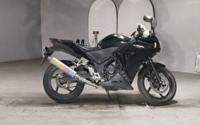 HONDA CBR250R MC41
