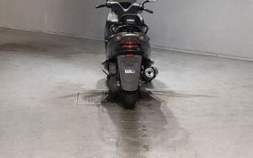 YAMAHA MAJESTY 125 SE27