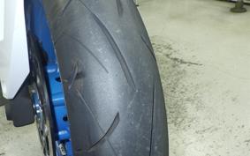 SUZUKI GSX-8S 2023 EM1AA