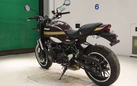 KAWASAKI Z900RS 2025 ZR900K
