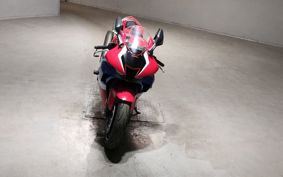 HONDA CBR1000RR R 2020 SC82