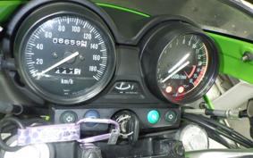 KAWASAKI ZRX400 1999 ZR400E